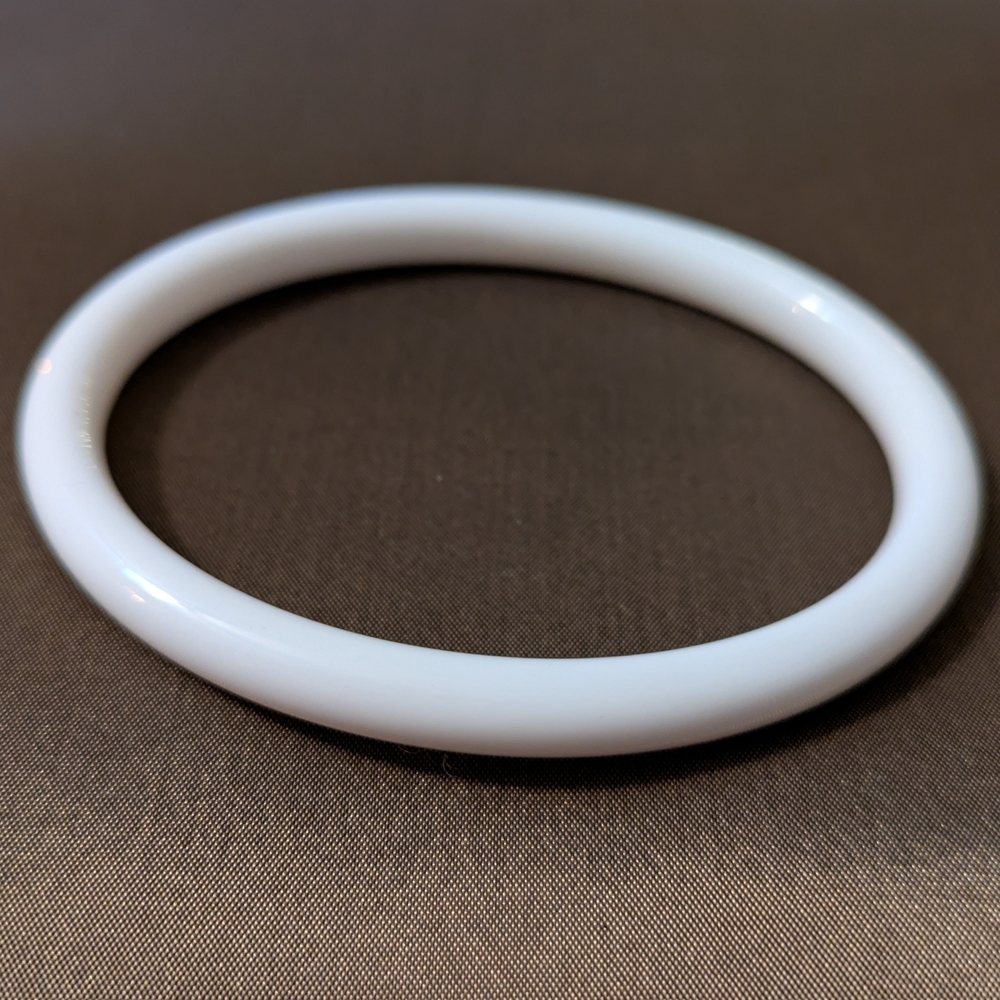 Vintage Lucite Oval Shaped Bangle Bracelet